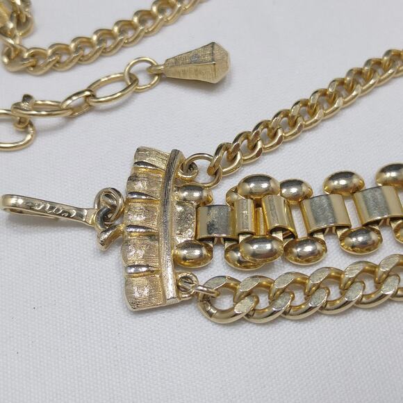Coro Egyptian Revival Three Strand Necklace, Book Chain Center, 1950s Vintage - Picture 6 of 10